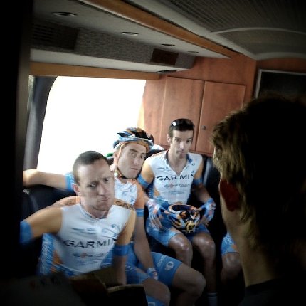Team meeting in the bus before the race
