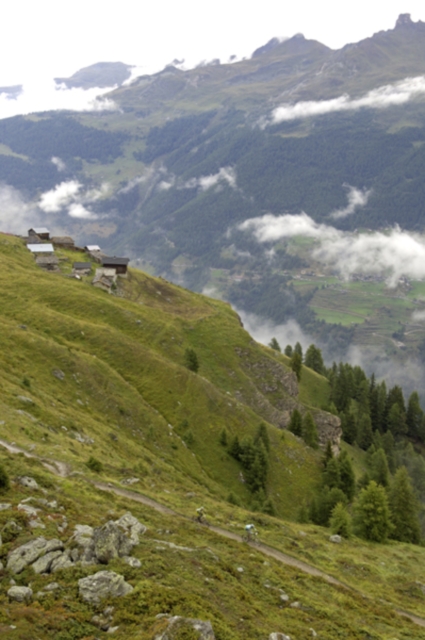 Zwitserland en machtige bergen