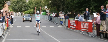 Piotr Havik wint in Floreffe (België)