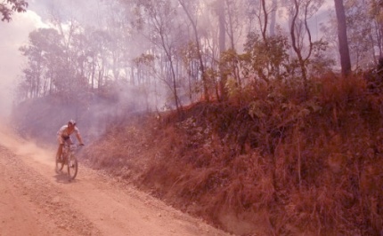 Bushfire in Australië tijdens de Crocodyle Trophy 2009