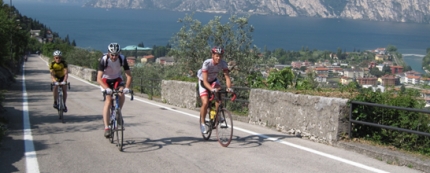  Klimmen vanaf Torbole: Hylke Sibtsen, Michiel van Halteren en coach Erik Mulder