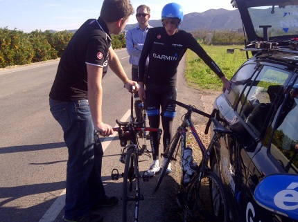 Dan Martin en Robby Ketchell in overleg Dan Martin en Robby Ketchell in overleg