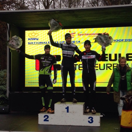 Leon Brouwer wint cyclocross Hellendoorn  2014
